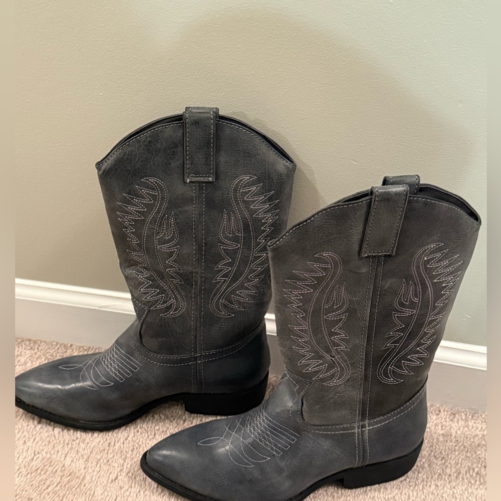 Rampage Blue Grey Cowboy Boots